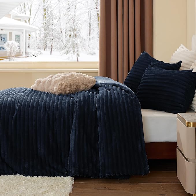 BEDELITE Fleece Full Comforter Set -Super Soft & Warm Fluffy Navy Blue Bedding - Image 4