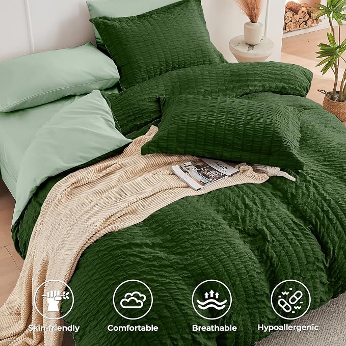 HYMOKEGE Dark Green/Sage Green Queen Comforter Set Seersucker 7 Pieces - Image 3