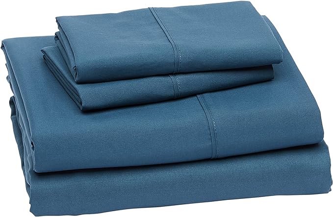 Amazon Basics Lightweight Breathable Ultra-Soft Brushed Microfiber 4-Piece Bed - Image 2