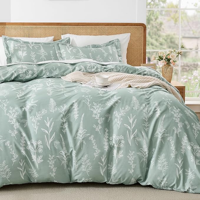 MUXHOMO Duvet Cover Queen Size, Reversible Floral Green Duvet Cover Set by MUXHOMO