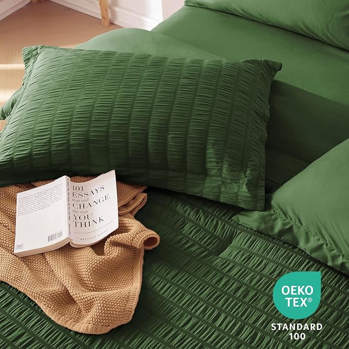 MUXHOMO 7 Pieces Queen Comforter Set, Seersucker Bed in a Bag Queen Size - Image 9