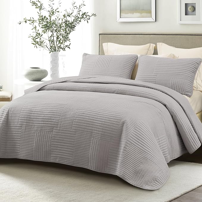 Whale Flotilla Ultra Soft California King Quilt Bedding Set, Lightweight - Image 8