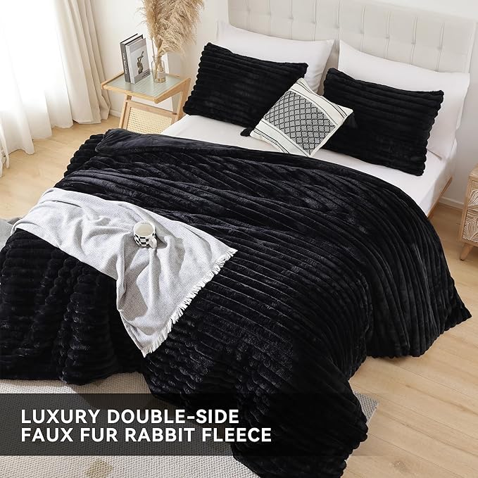 Smoofy Fluffy King Size Comforter Set 3 Pieces - Image 4