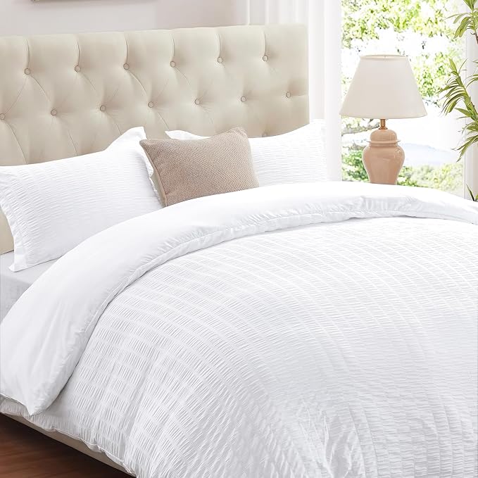 Cozyide White Duvet Cover Queen Size, Soft 3-Piece Seersucker Queen Duvet Cover by cozyide