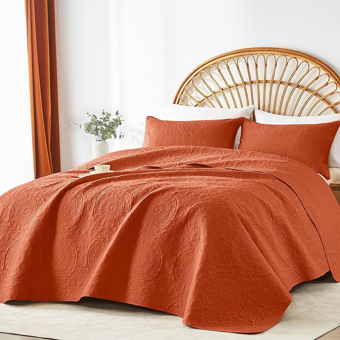 WURUIBO Burnt Orange Quilt Set Queen Size, Embossing Microfiber Full Bedspreads - Image 2