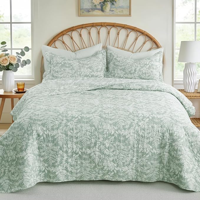 GOONE XL King Quilt Set 106"x96", Sage Green Leaf Botanical Boho Bedspread by GOONE