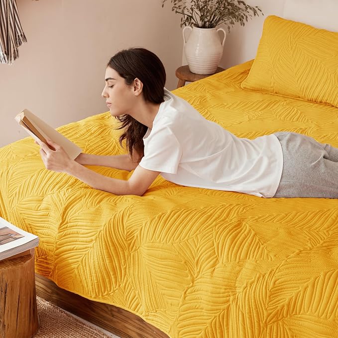 Exclusivo Mezcla Queen Quilt Bedding Set, Lightweight Yellow Quilts Queen Full - Image 4