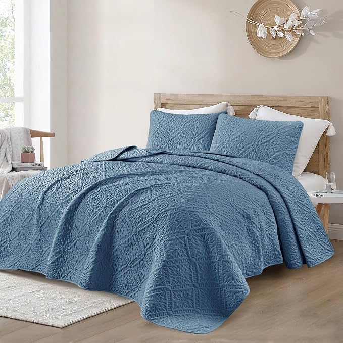 Exclusivo Mezcla King Quilt Bedding Set, Lightweight Soft Bedspreads Coverlets - Image 2