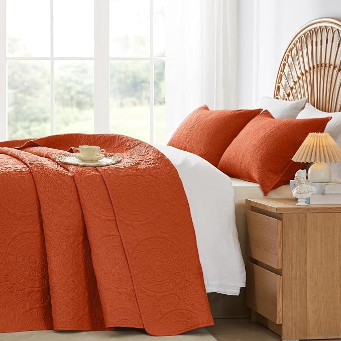 WURUIBO Burnt Orange Quilt Set Queen Size, Embossing Microfiber Full Bedspreads - Image 3