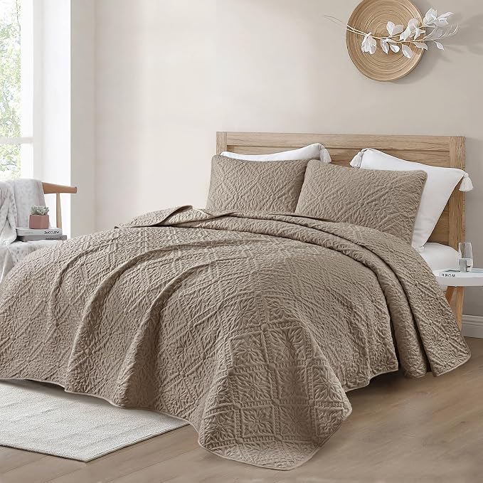 Exclusivo Mezcla Queen Quilt Bedding Set, Lightweight Soft Bedspreads Coverlets - Image 2