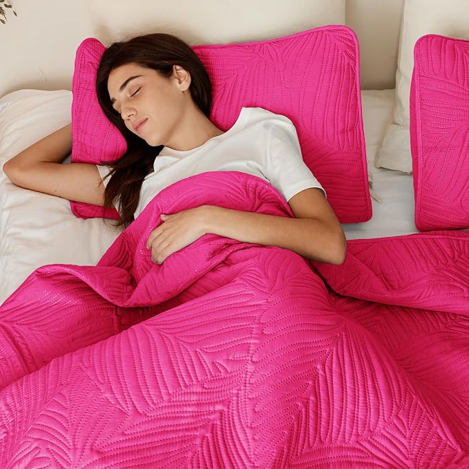 Exclusivo Mezcla Twin Quilt Bedding Set, Lightweight Hot Pink Quilts Twin Size - Image 4