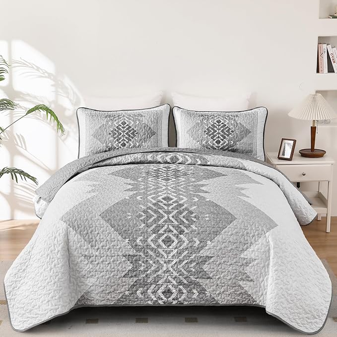 Dintszyayue Grey Quilt Set Queen Size 3 Pieces Boho Aztec Quilt Set Queen Gray by Dintszyayue