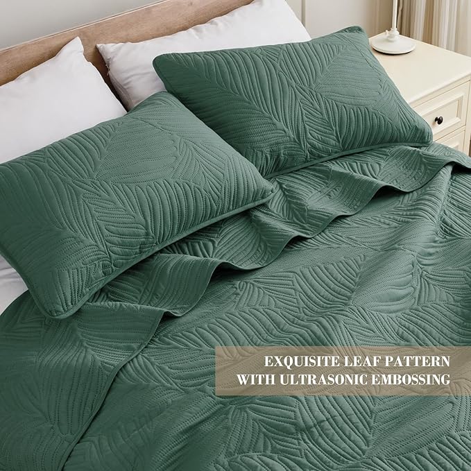 Exclusivo Mezcla Twin Quilt Bedding Set, Lightweight Green Quilts Twin Size - Image 3