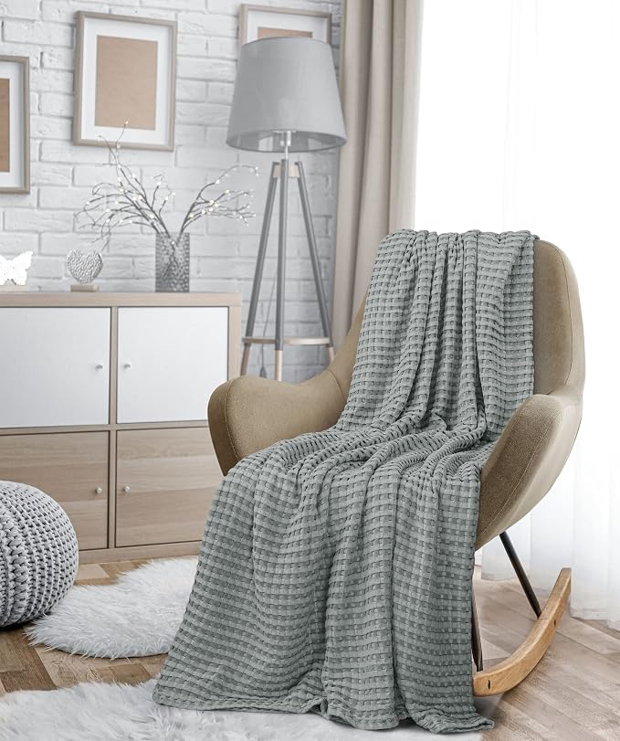 Utopia Bedding 100% Cotton Waffle Weave Blanket Twin Size - Image 8