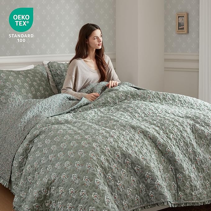Madison Park Vintage Floral Quilt Set Queen Size, Reversible Bedding & - Image 5
