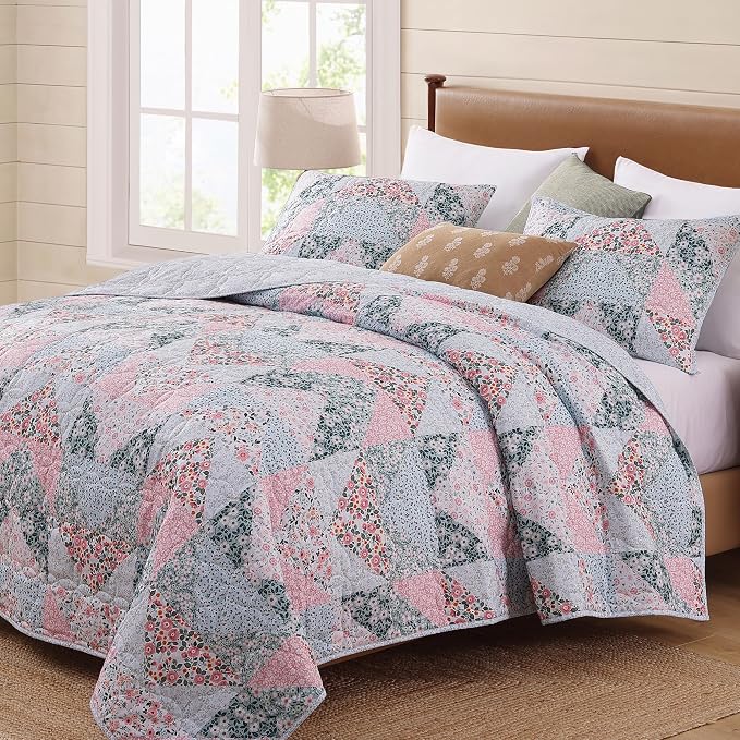 BLOOMHAVEN Quilt Set King Size, Patchwork Pink Floral Quilt Sets, Reversible - Image 7
