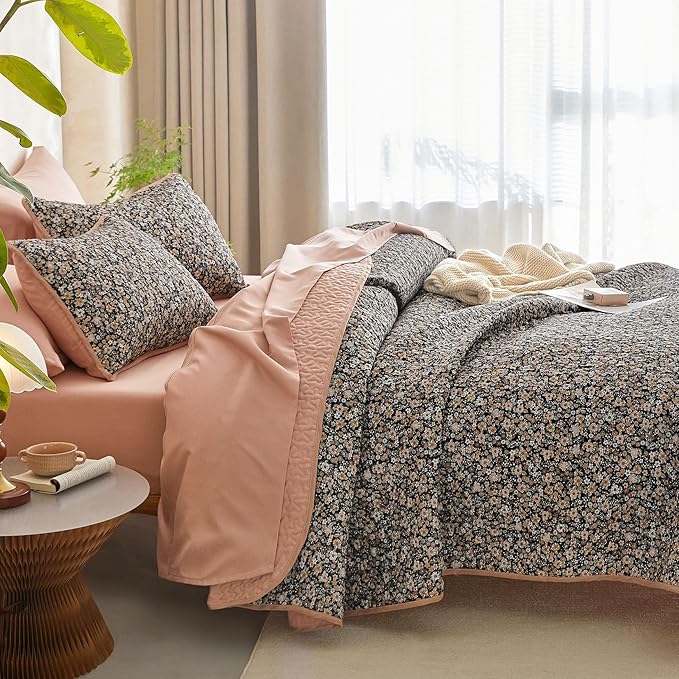 Wake In Cloud - Floral Quilt Set, Cute Vintage Flower Cottagecore Shabby Chic - Image 5