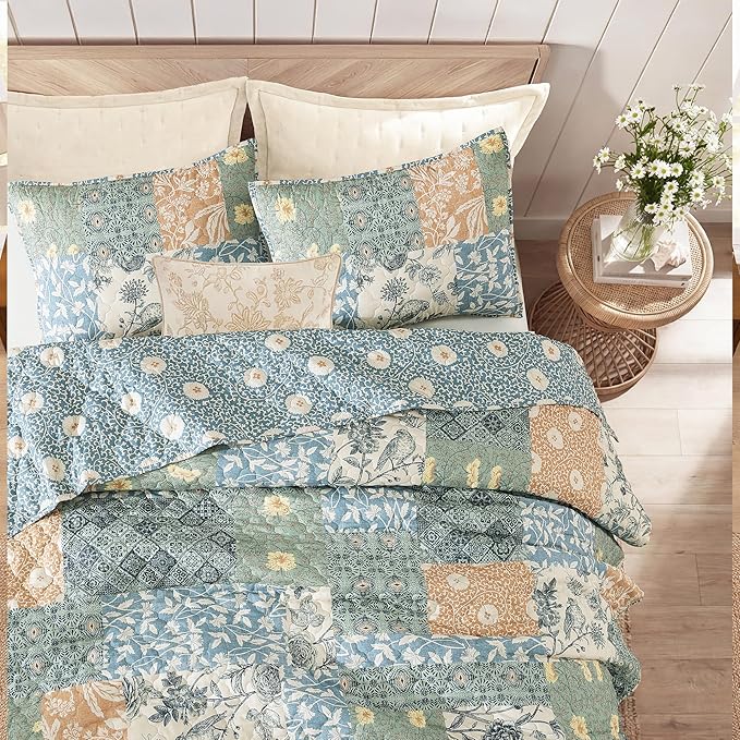 BLOOMHAVEN Quilt Set Twin Size, Patchwork Green Floral Quilt Sets, Reversible - Image 7