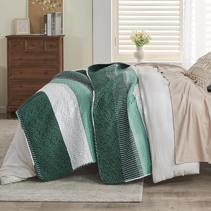 Andency Emerald Green Quilt Queen, 3 Pieces Patchwork Striped Bedspread - Image 4