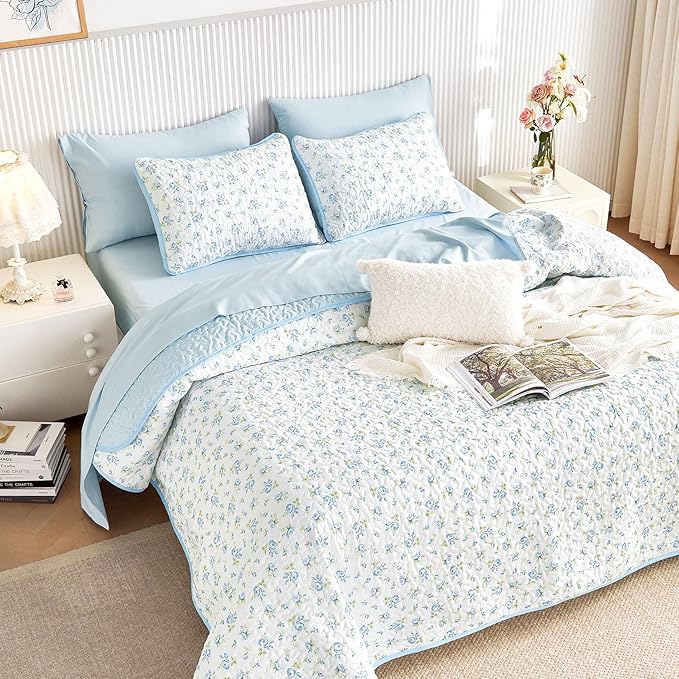 Wake In Cloud - Floral Quilt Set, Coquette Cottagecore Shabby Chic Flower - Image 4
