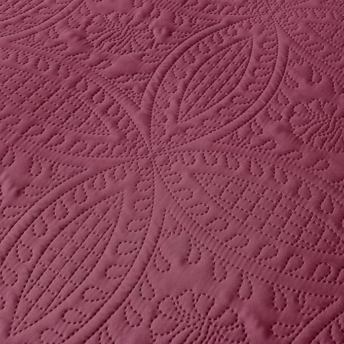 akkialla Burgundy Twin Quilt Set, Ultrasonic Lightweight Bedspread Coverlet - Image 7