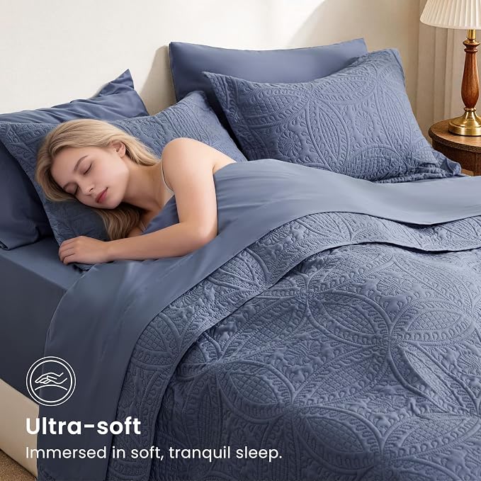 Love's cabin Queen Quilt Set Bluish Grey, Bed in a Bag Queen Bedding 7 Pcs - Image 3