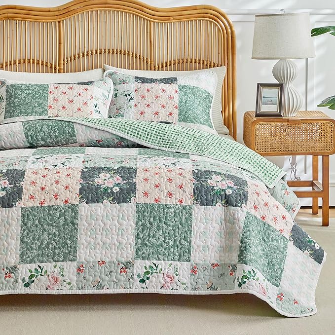 Joyreap 2 Pieces Floral Patchwork Quilt Set Twin, Soft n Cozy Microfiber Quilt - Image 3