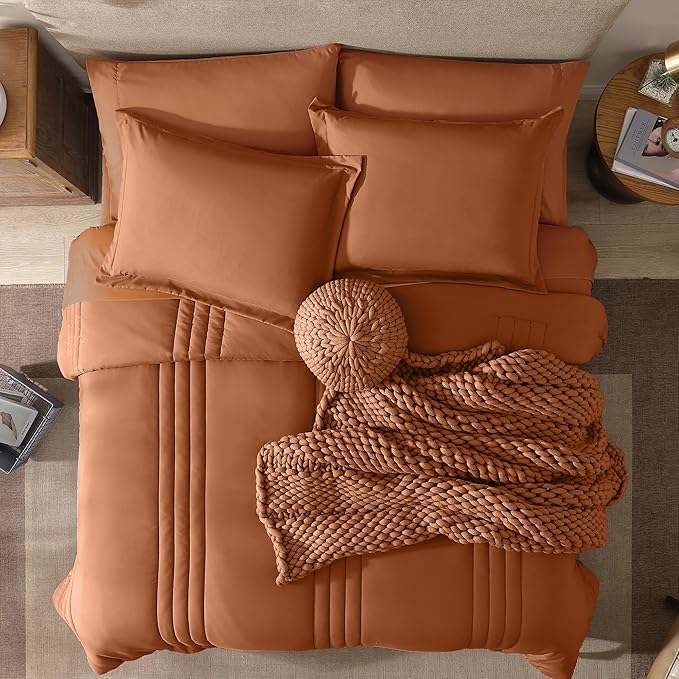 Monbix Queen Comforter Set - Image 5