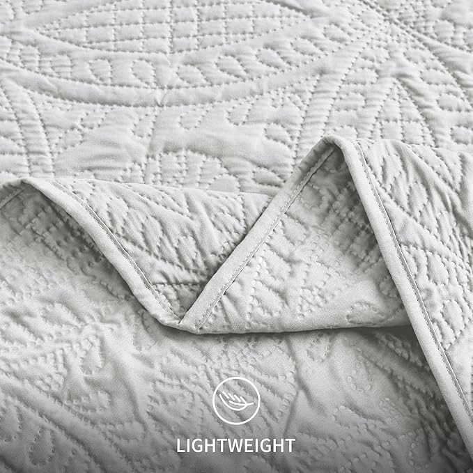 Love's cabin Quilts for Full Bed Light Grey Bedspreads Bedding Set - Image 7