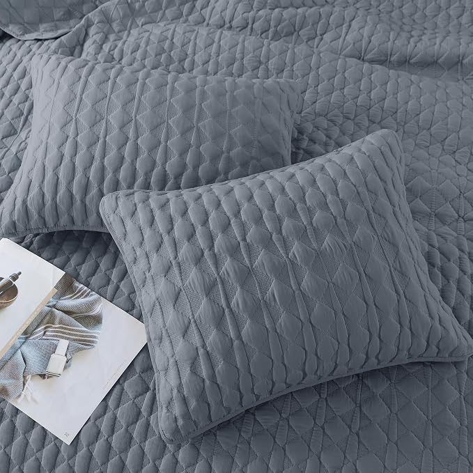 WDCOZY Blue Quilt King Size Bedding Sets - Image 4