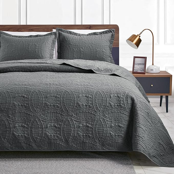 Love's cabin Twin Quilt Set Dark Grey Bedspreads Bedding Set by Lovescabin