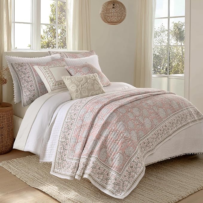 Levtex Home Adare Blush Reversible Full/Queen Quilt Set - Image 2