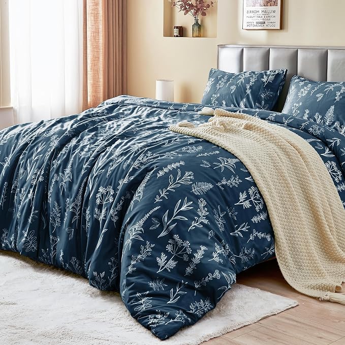 MUXHOMO Duvet Cover Queen Size, Reversible Floral Navy Duvet Cover Set - Image 2
