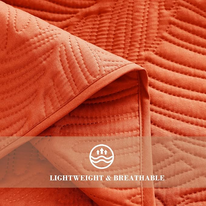 Exclusivo Mezcla King Size Quilt Bedding Set, Lightweight Burnt Orange Quilts - Image 5