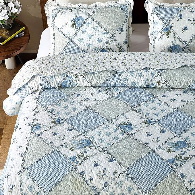 VIVILINEN Blue Floral Patchwork Quilt Set, Full Queen Size, 3 Piece Bedding Set - Image 4